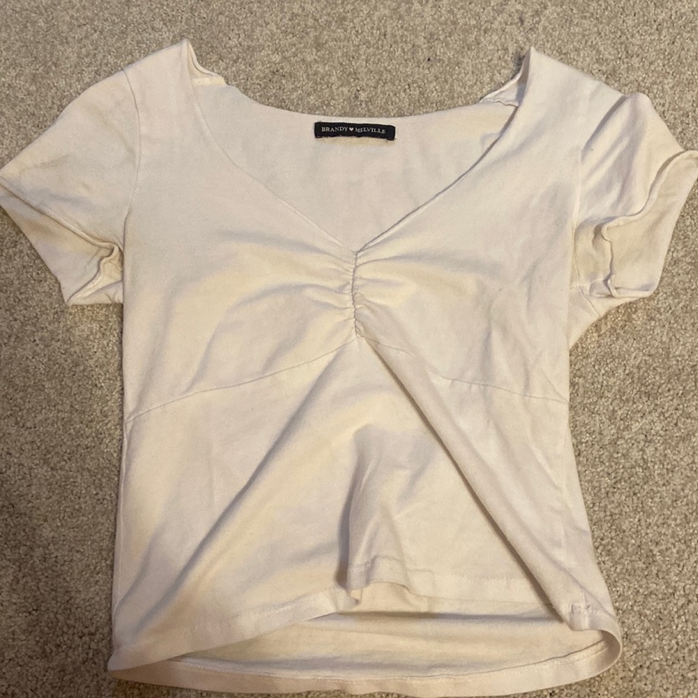 Brandy Melville gina top! Color- white, Size- S